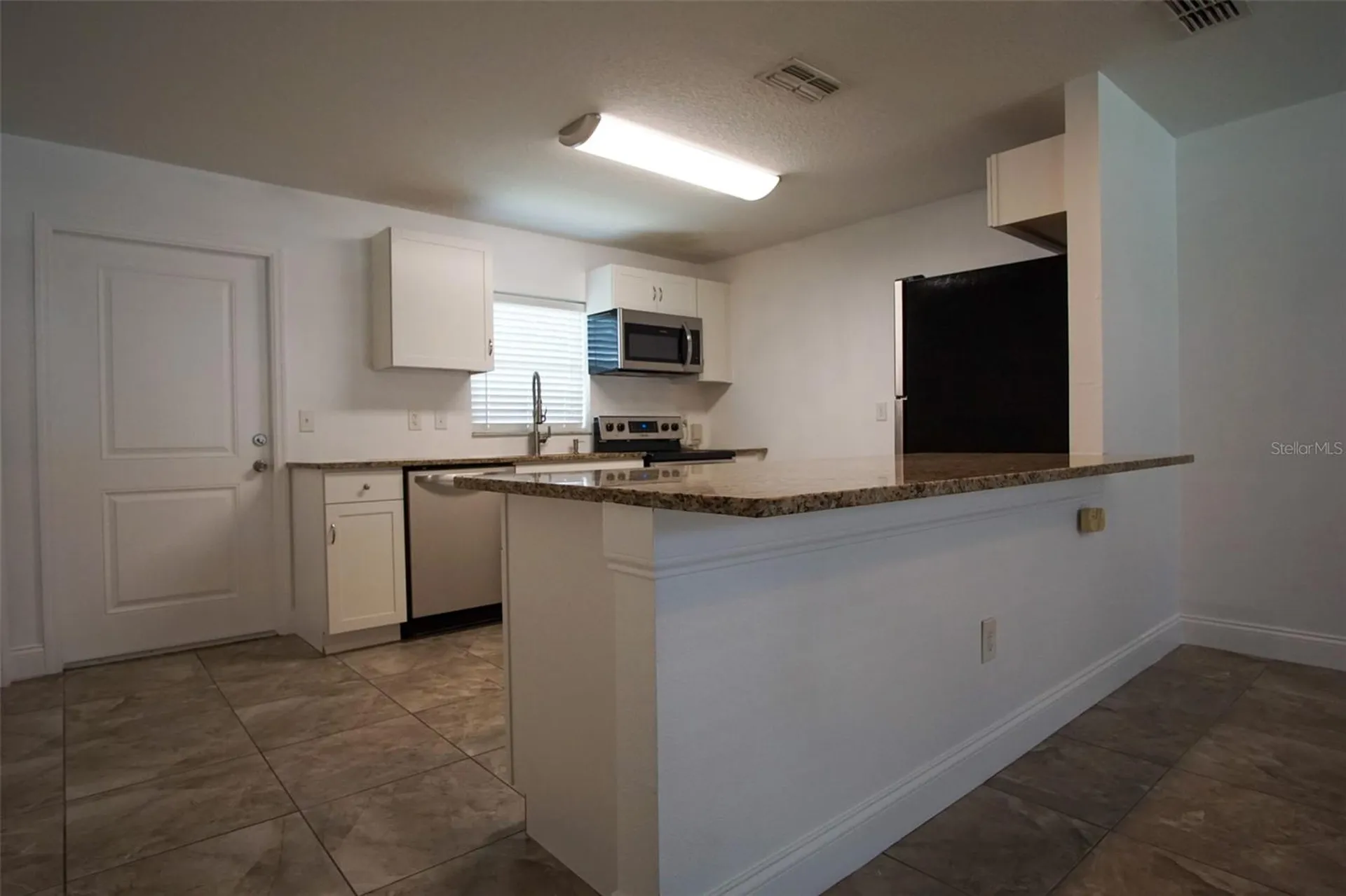 217 W Maple Street Davenport FL 33837