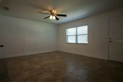 217 W Maple Street Davenport FL 33837