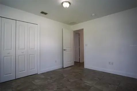 217 W Maple Street Davenport FL 33837