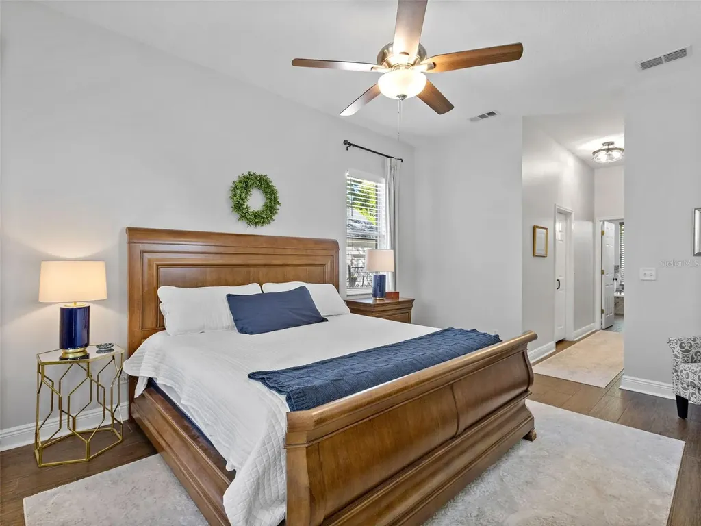 6107 Kingbird Manor Drive Lithia FL 33547