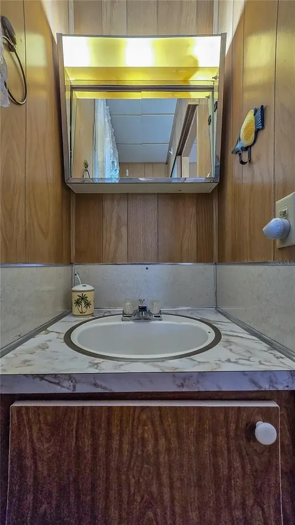 5330 Betmar Drive Zephyrhills FL 33542