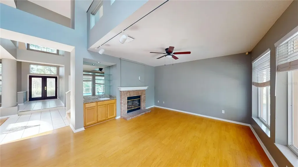 17833 Green Willow Drive Tampa FL 33647