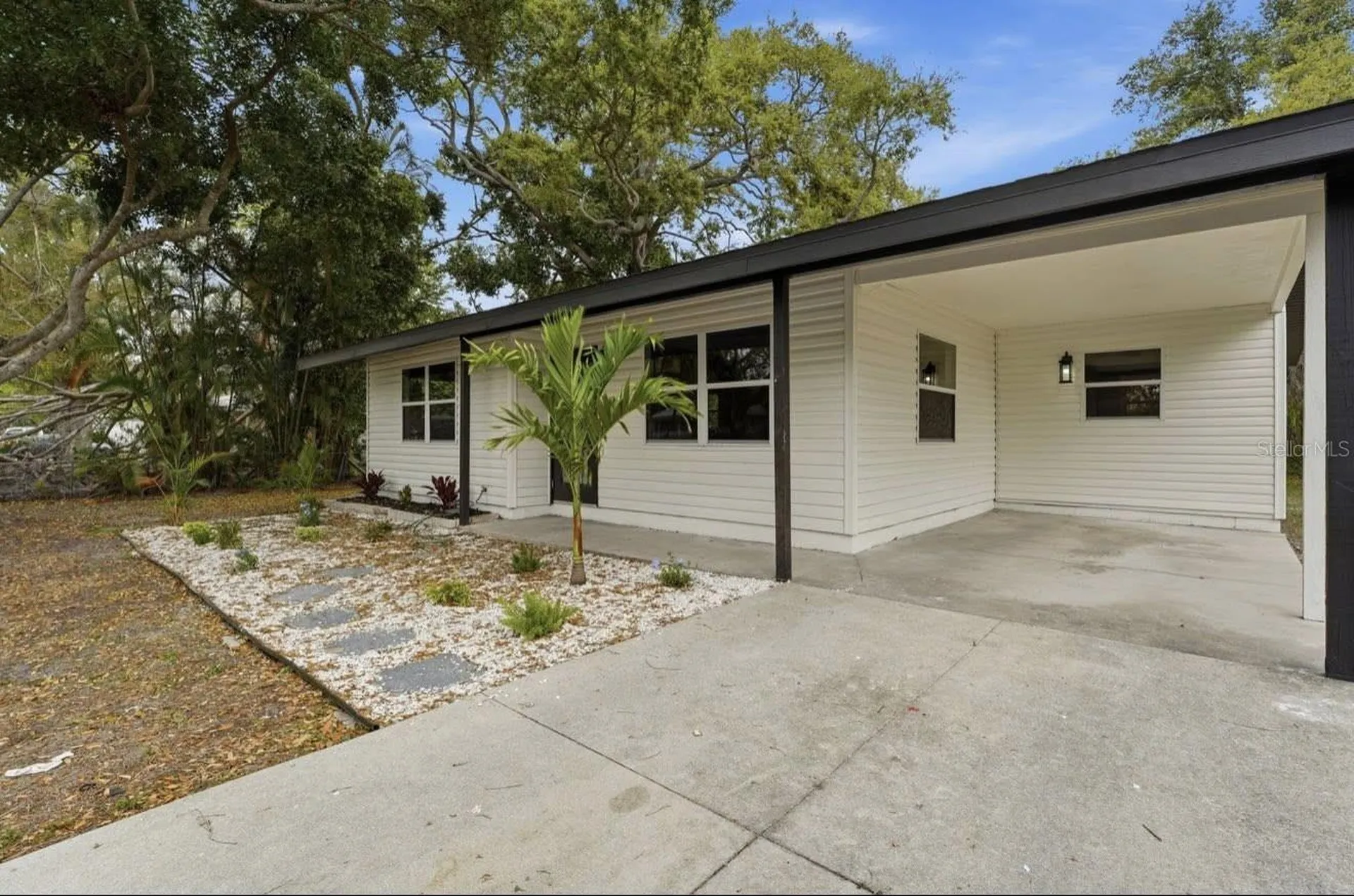 4313 Midland Road Sarasota FL 34231