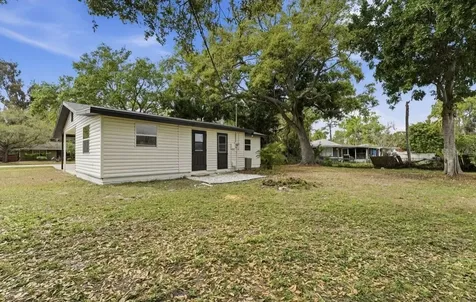 4313 Midland Road Sarasota FL 34231