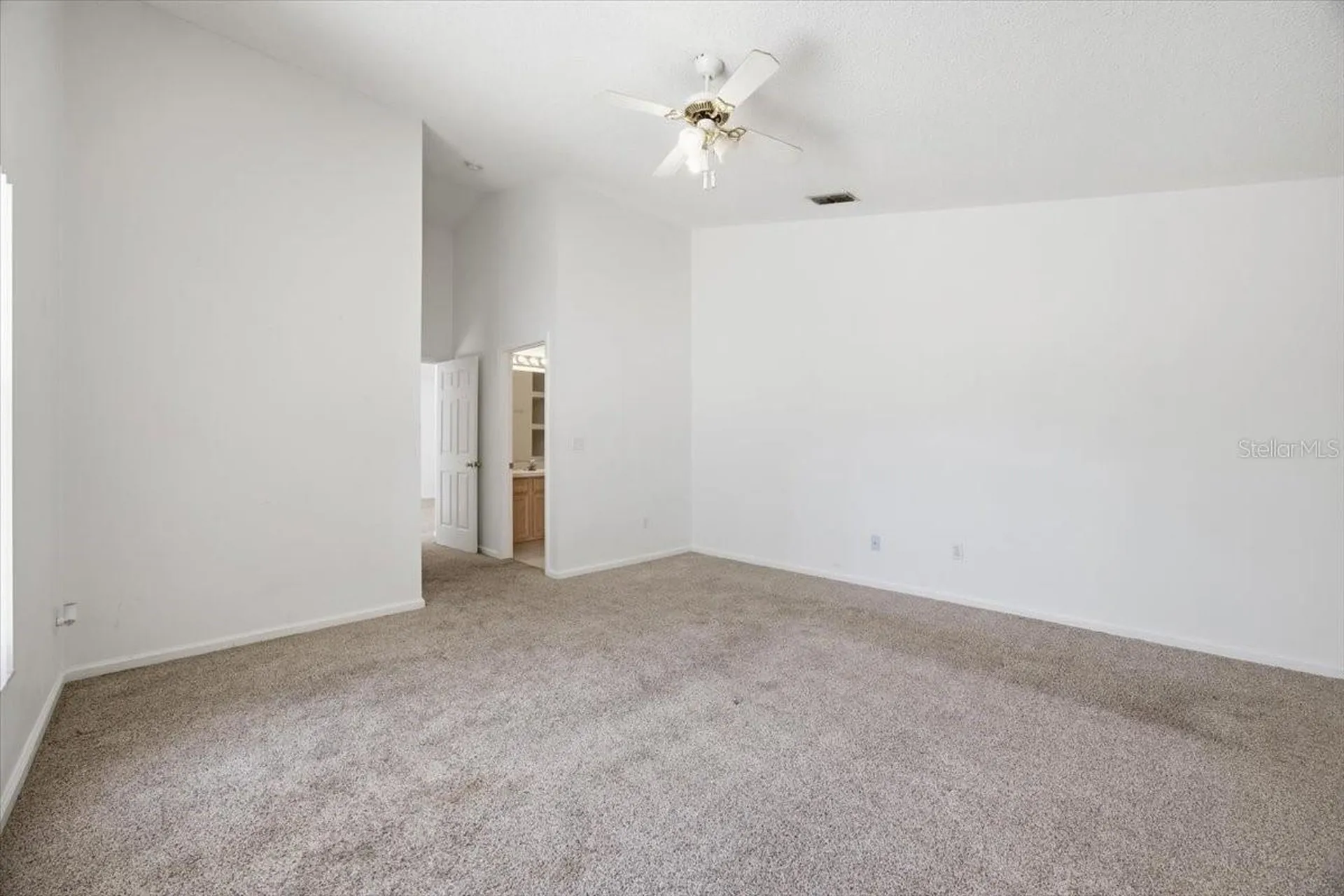 15702 Bay Vista Drive Clermont FL 34714