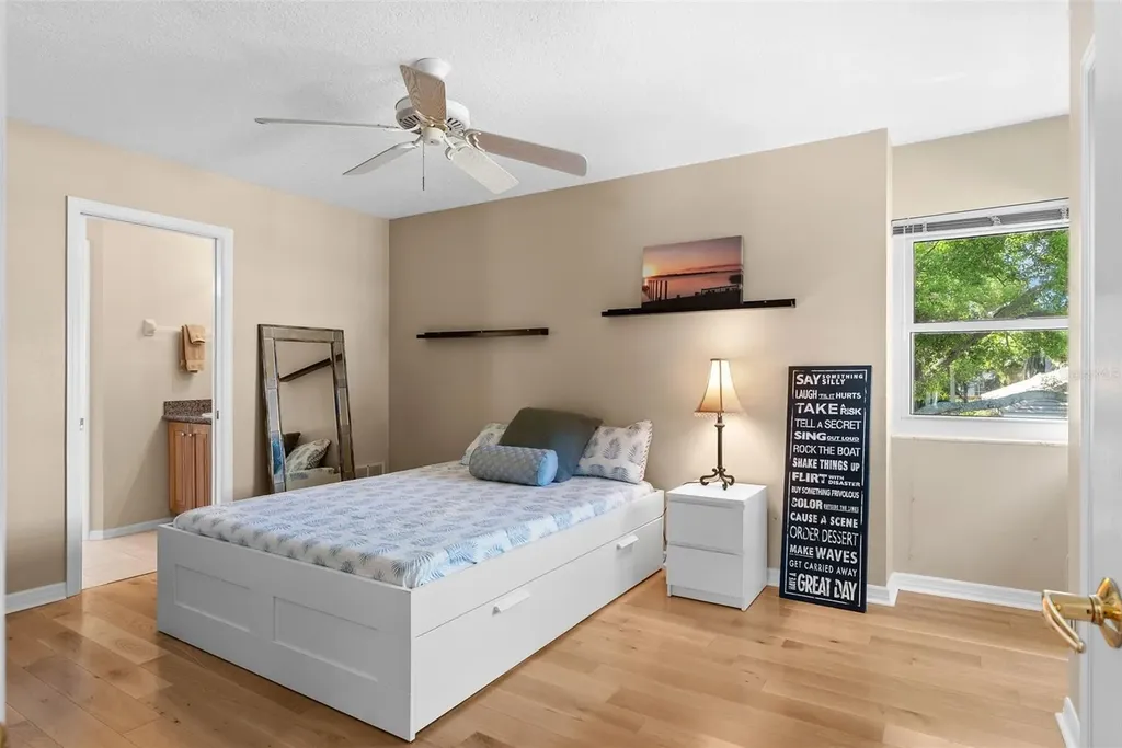 4731 Coconut Palm Circle NE St Petersburg FL 33703