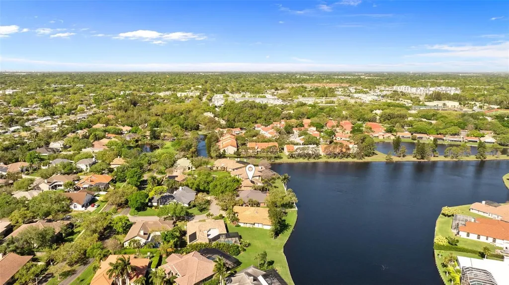 4731 Coconut Palm Circle NE St Petersburg FL 33703