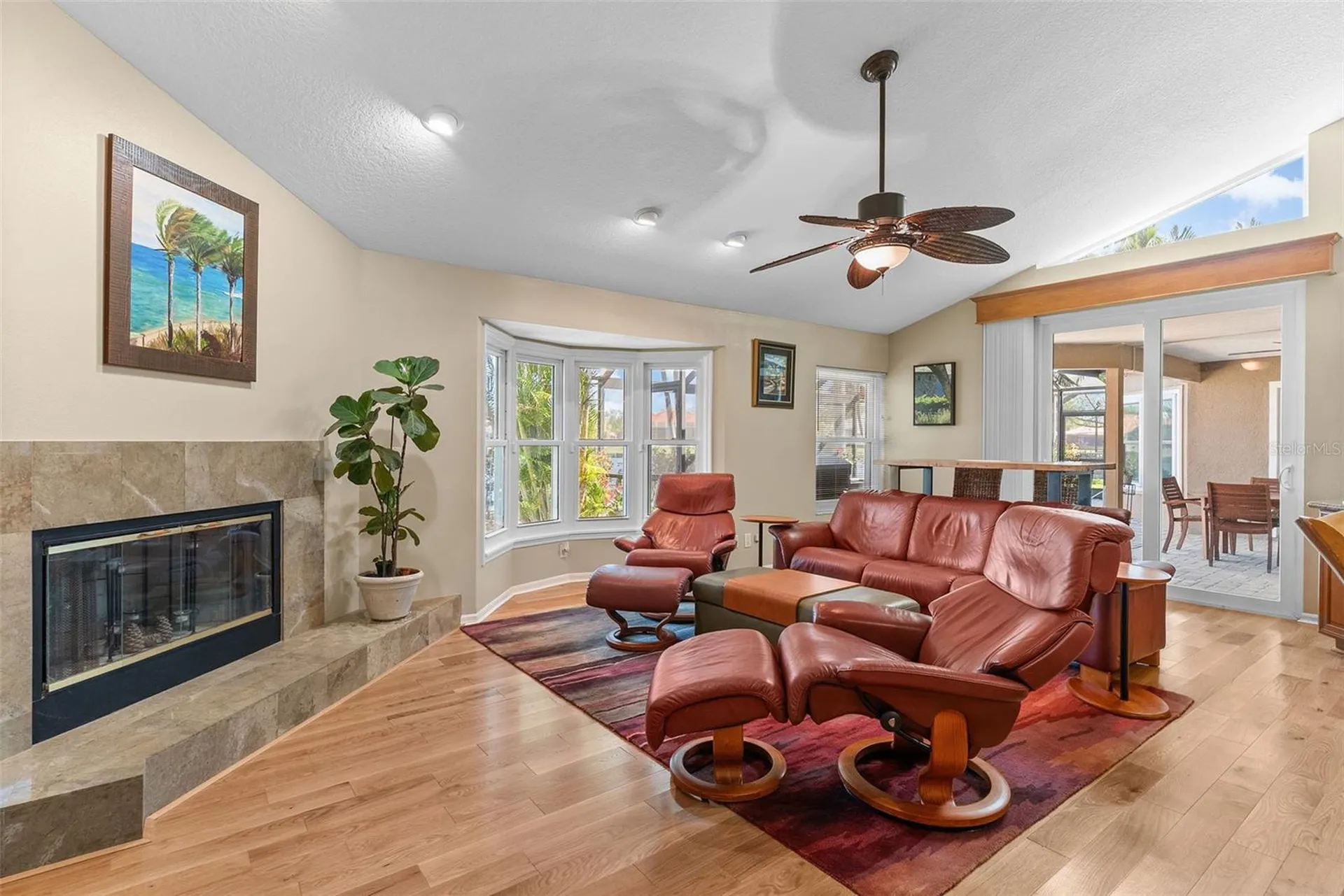 4731 Coconut Palm Circle NE St Petersburg FL 33703