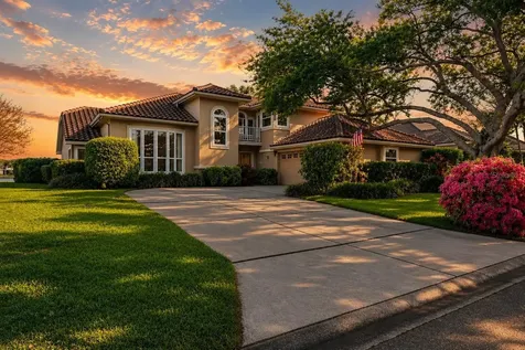 4731 Coconut Palm Circle NE St Petersburg FL 33703