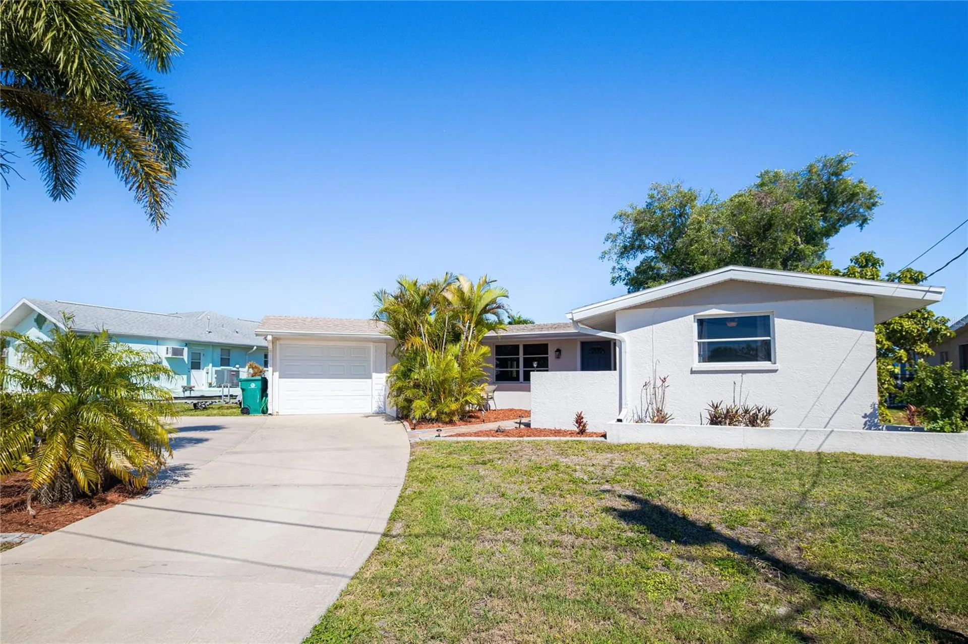209 Deerfield Avenue NE Port Charlotte FL 33952