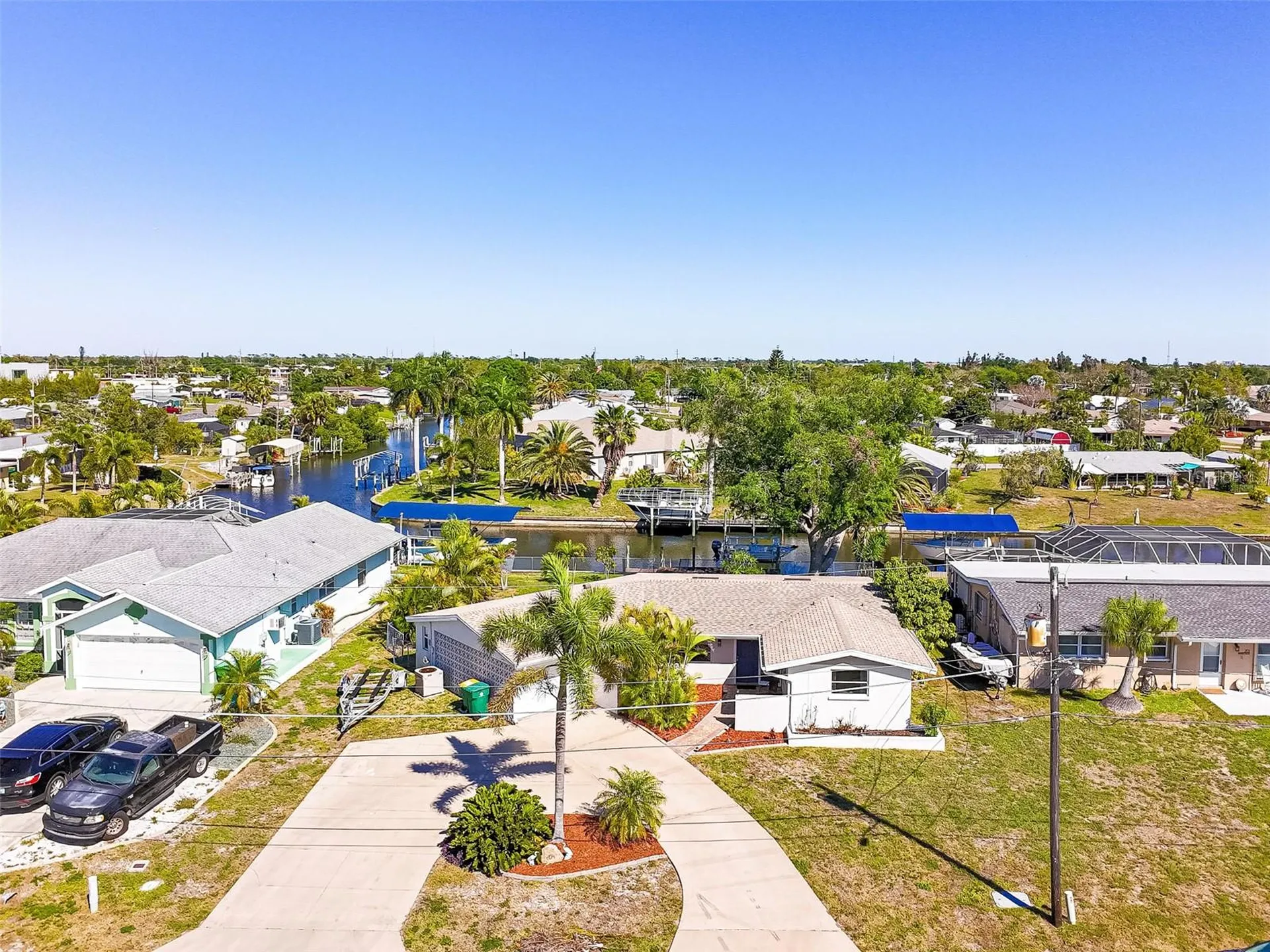 209 Deerfield Avenue NE Port Charlotte FL 33952
