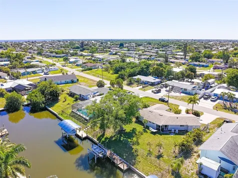 209 Deerfield Avenue NE Port Charlotte FL 33952