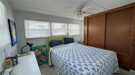 1704 Pennsylvania Avenue Bradenton FL 34207