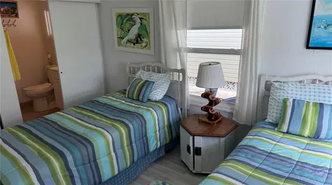 1704 Pennsylvania Avenue Bradenton FL 34207