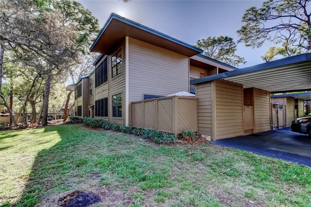 1407 Lennox Road E Palm Harbor FL 34683