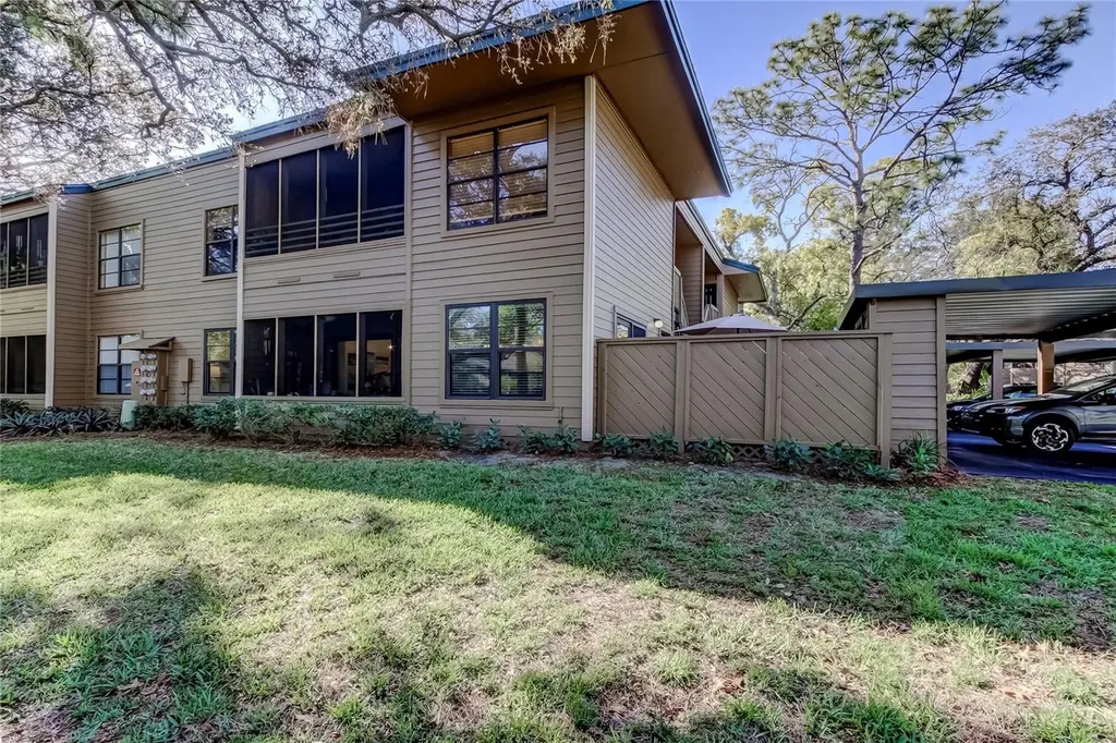 1407 Lennox Road E Palm Harbor FL 34683