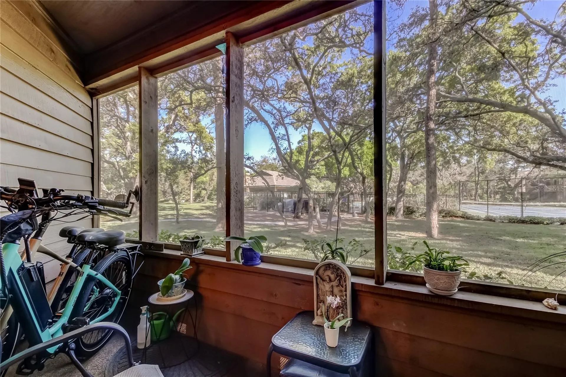 1407 Lennox Road E Palm Harbor FL 34683