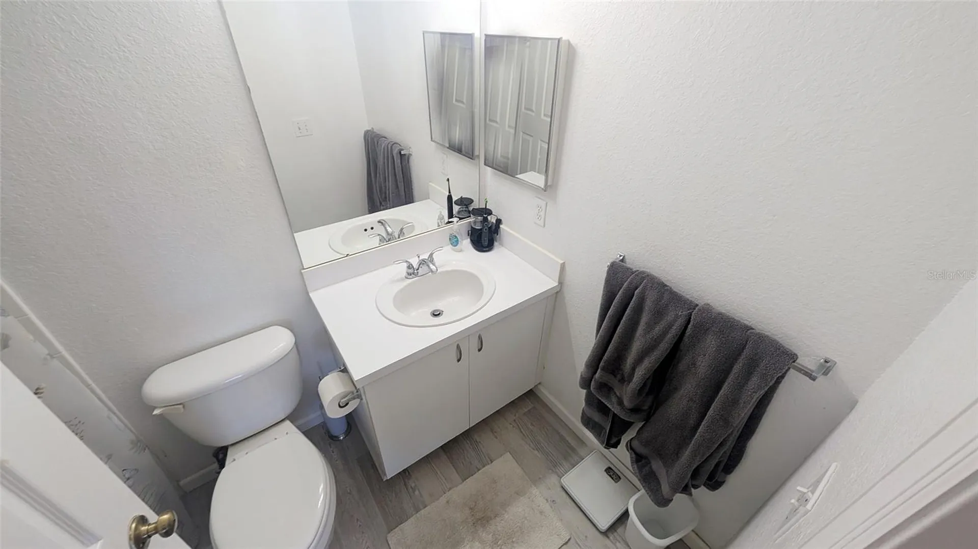 850 S Tamiami Trail Sarasota FL 34236