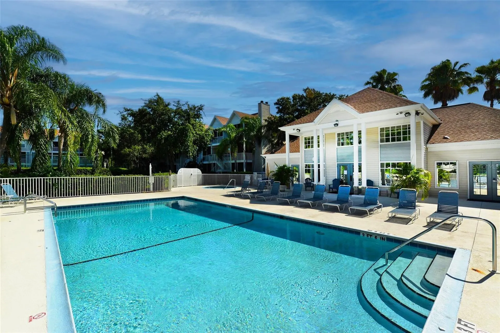 850 S Tamiami Trail Sarasota FL 34236
