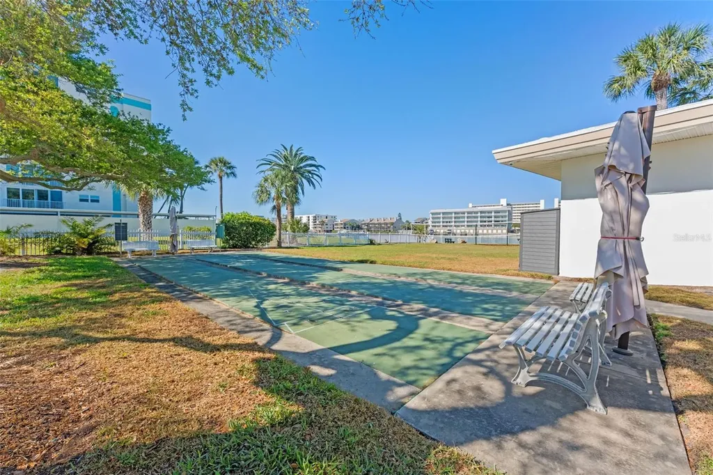 10215 Regal Drive Largo FL 33774