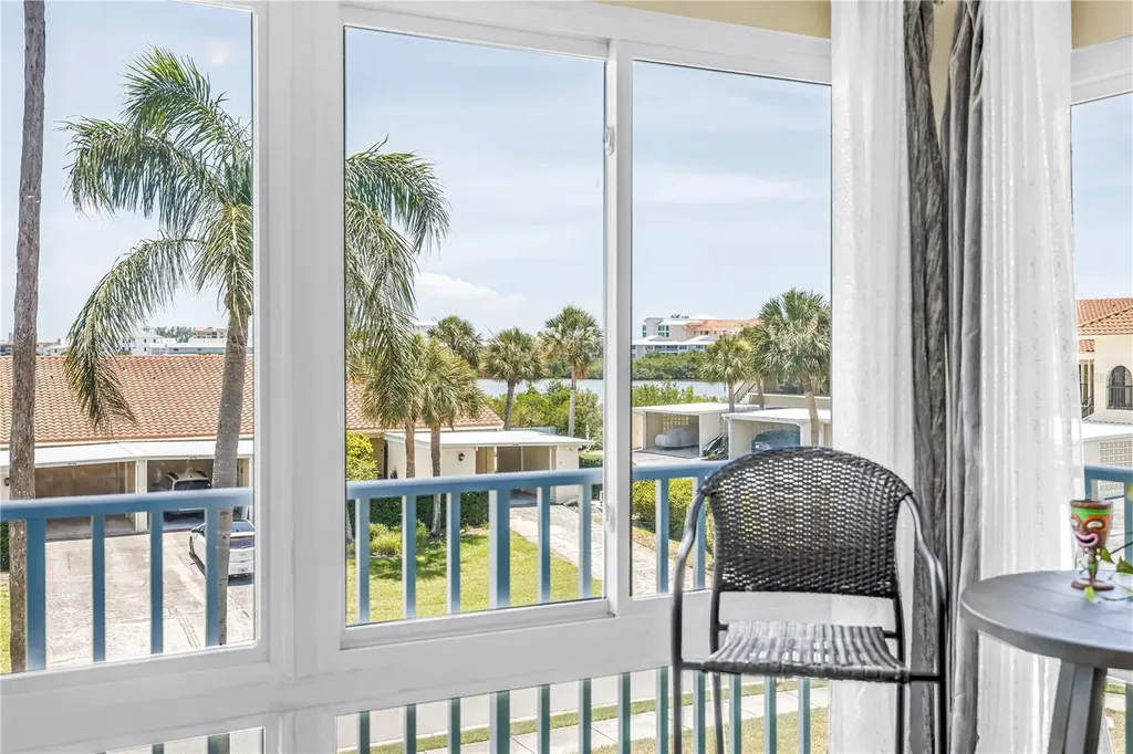 10215 Regal Drive Largo FL 33774