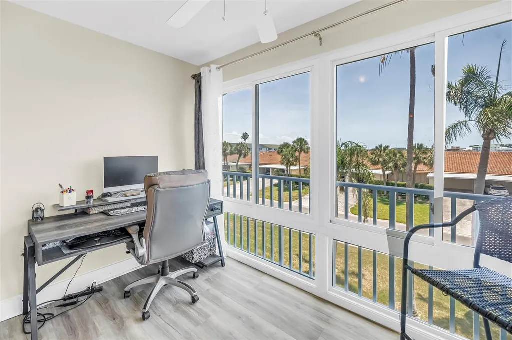 10215 Regal Drive Largo FL 33774
