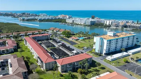 10215 Regal Drive Largo FL 33774