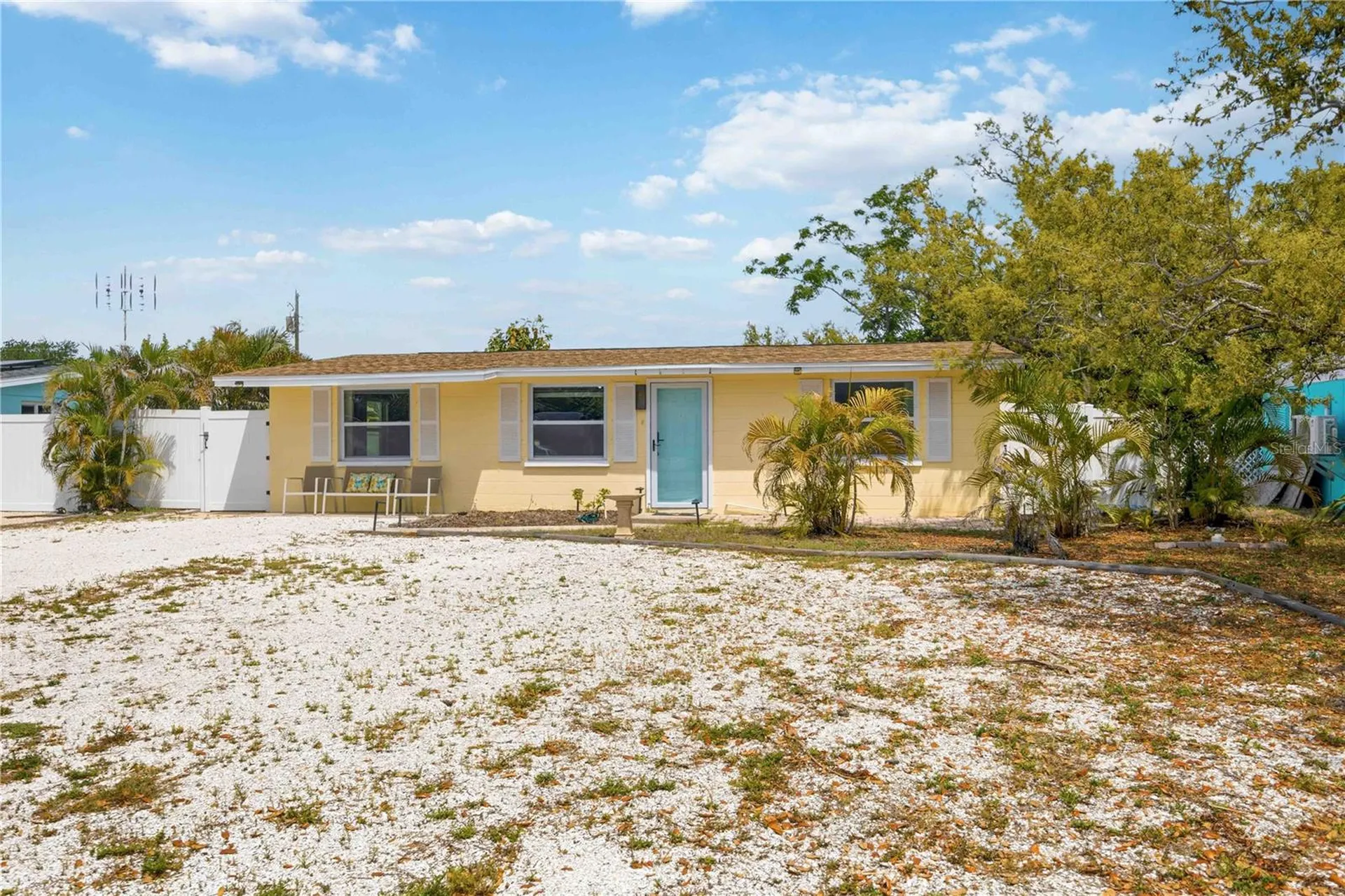 370 E Fray Street Englewood FL 34223
