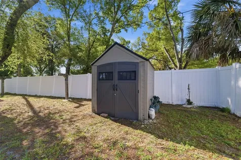 8001 N Ola Avenue Tampa FL 33604