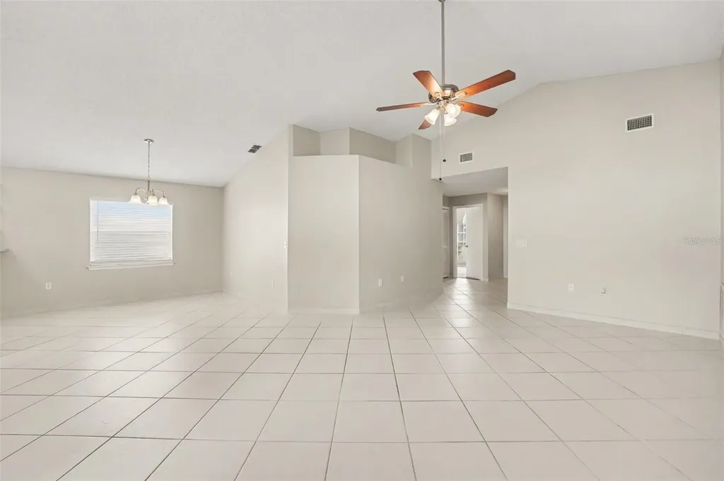 204 Kingshill Court SE Winter Haven FL 33884