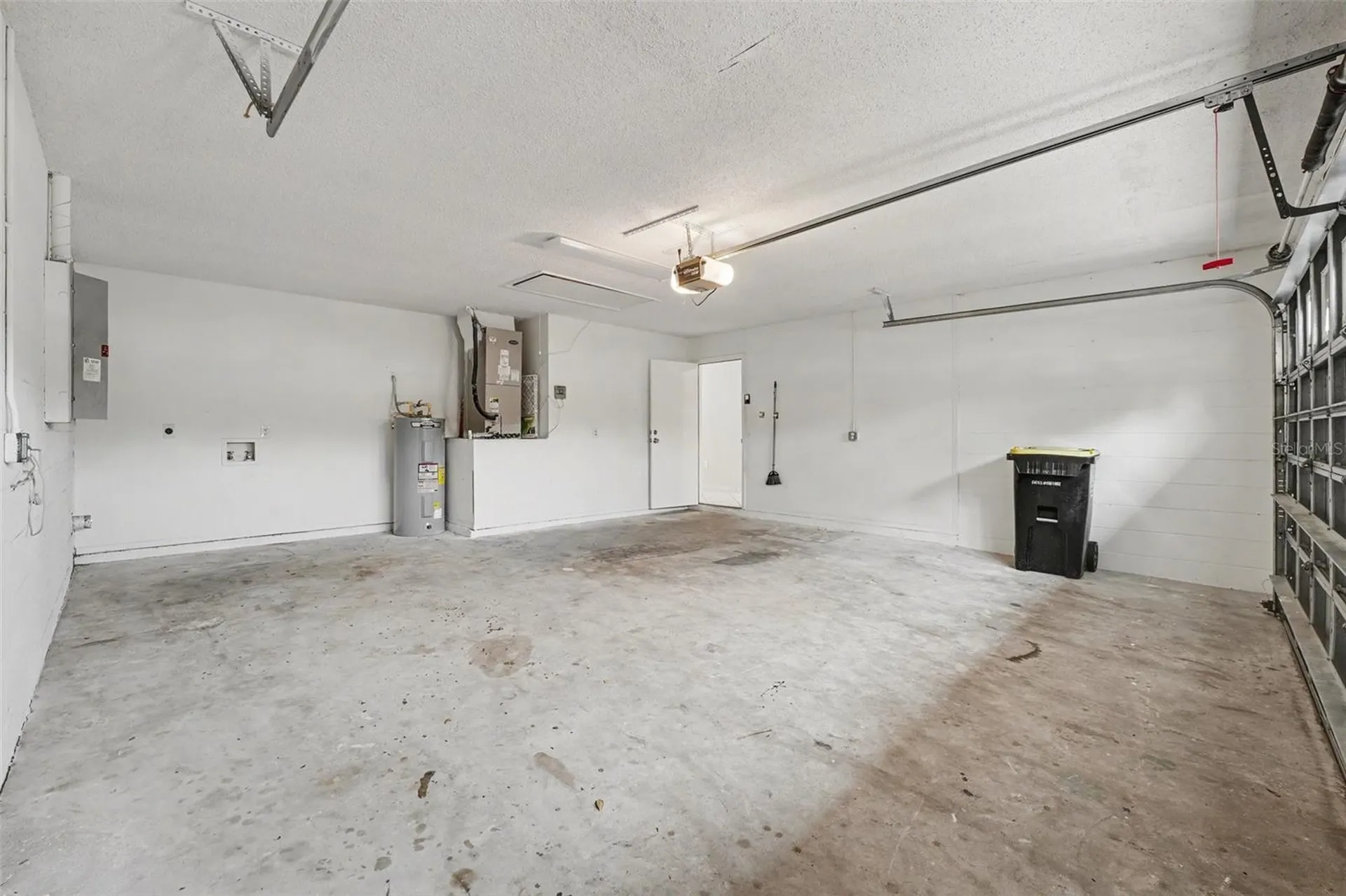 204 Kingshill Court SE Winter Haven FL 33884