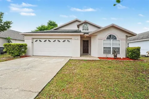 204 Kingshill Court SE Winter Haven FL 33884