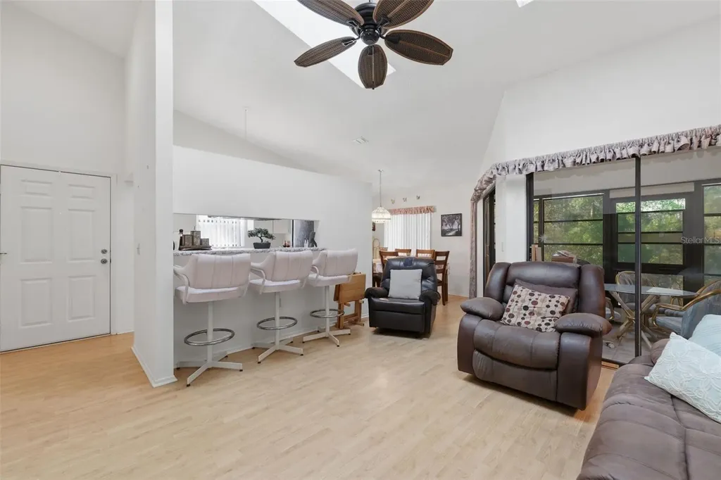 9484 Nakoma Way Weeki Wachee FL 34613