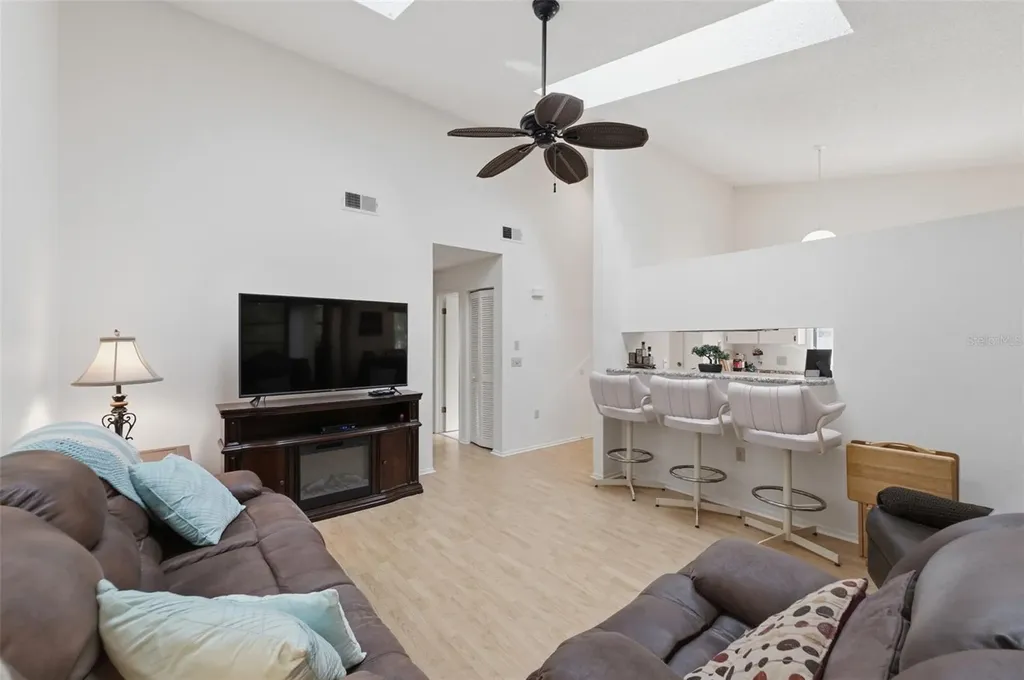 9484 Nakoma Way Weeki Wachee FL 34613