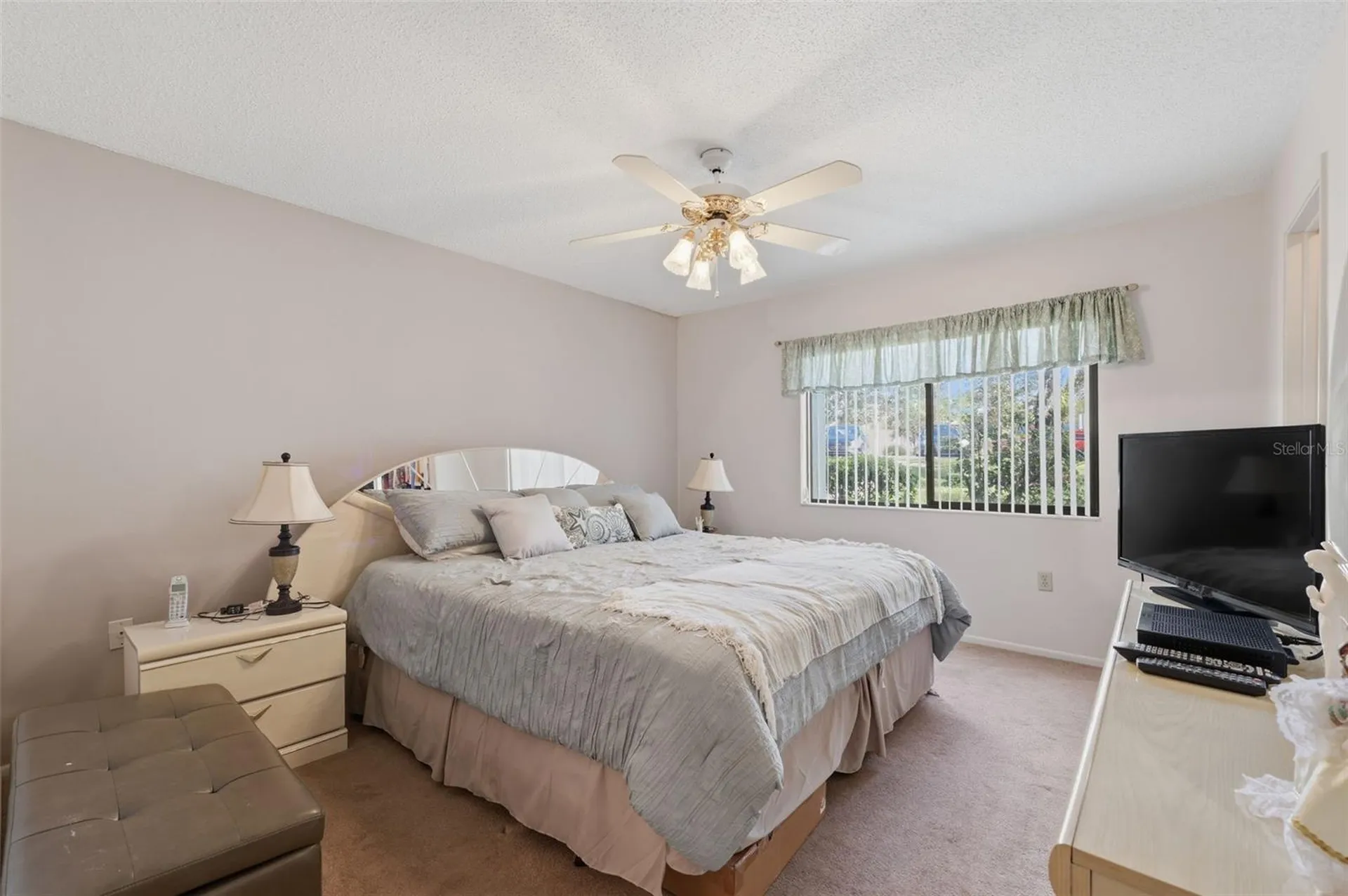 9484 Nakoma Way Weeki Wachee FL 34613
