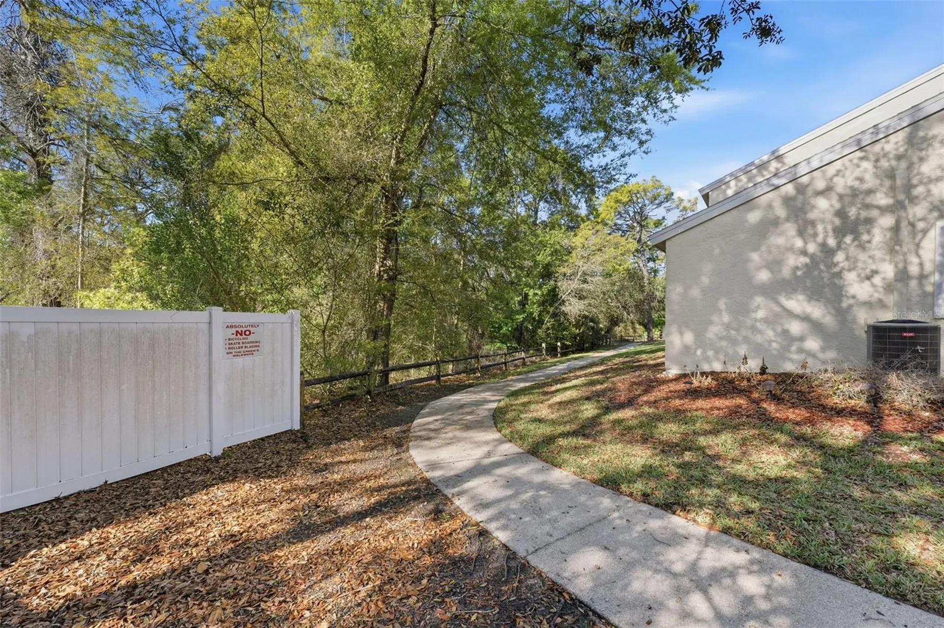 9484 Nakoma Way Weeki Wachee FL 34613