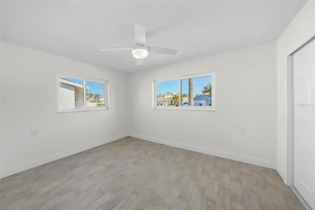 11441 47th Avenue N St Petersburg FL 33708