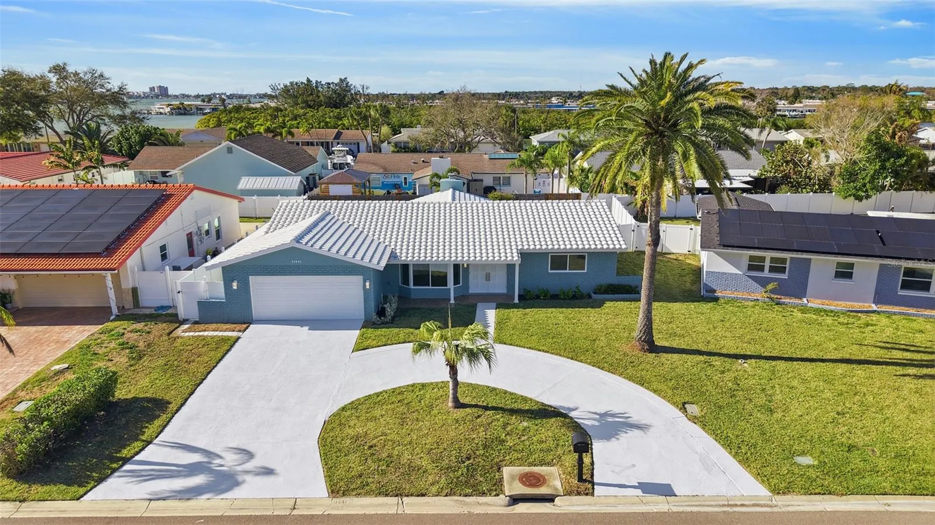 11441 47th Avenue N St Petersburg FL 33708