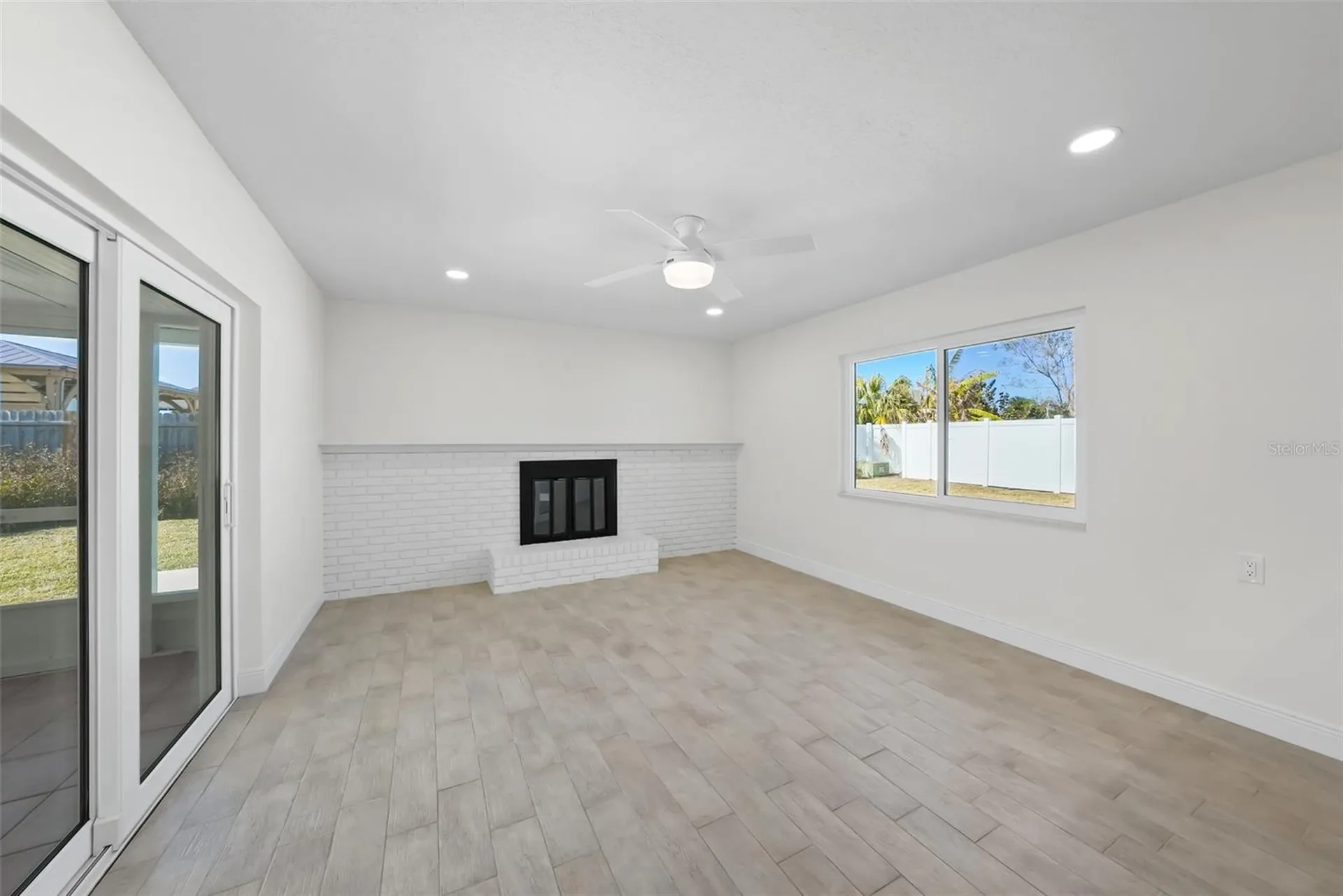 11441 47th Avenue N St Petersburg FL 33708