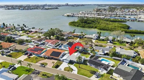 11441 47th Avenue N St Petersburg FL 33708