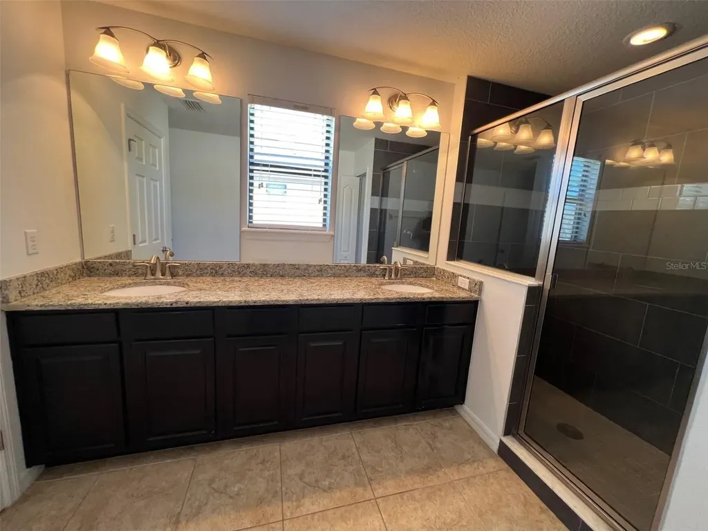 10243 Villa Palazzo Court Tampa FL 33615