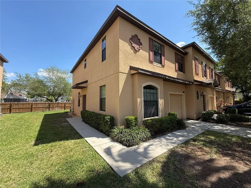10243 Villa Palazzo Court Tampa FL 33615