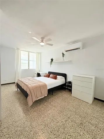 530 B/q 196-24 Villa Carolina Carolina PR 00985