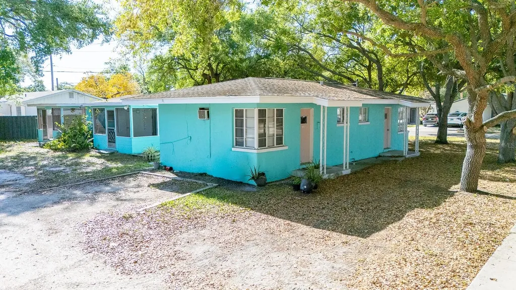 610 N East Avenue Sarasota FL 34237