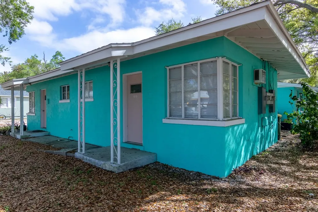 610 N East Avenue Sarasota FL 34237