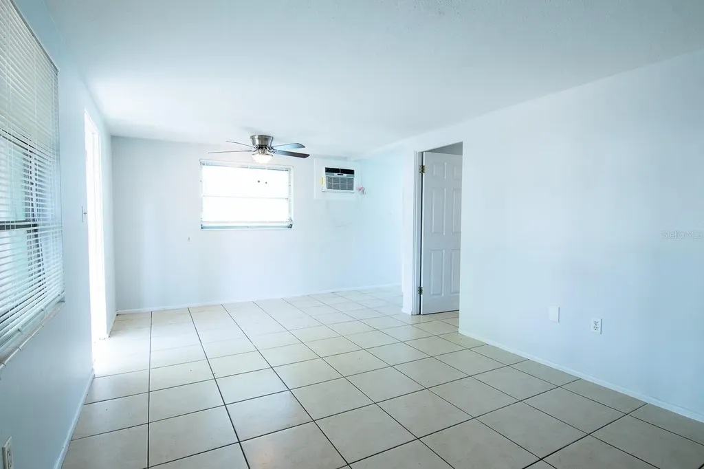 610 N East Avenue Sarasota FL 34237