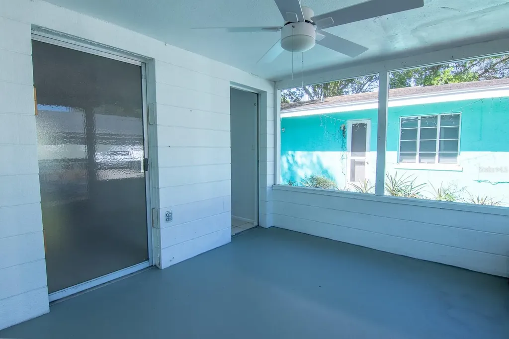 610 N East Avenue Sarasota FL 34237