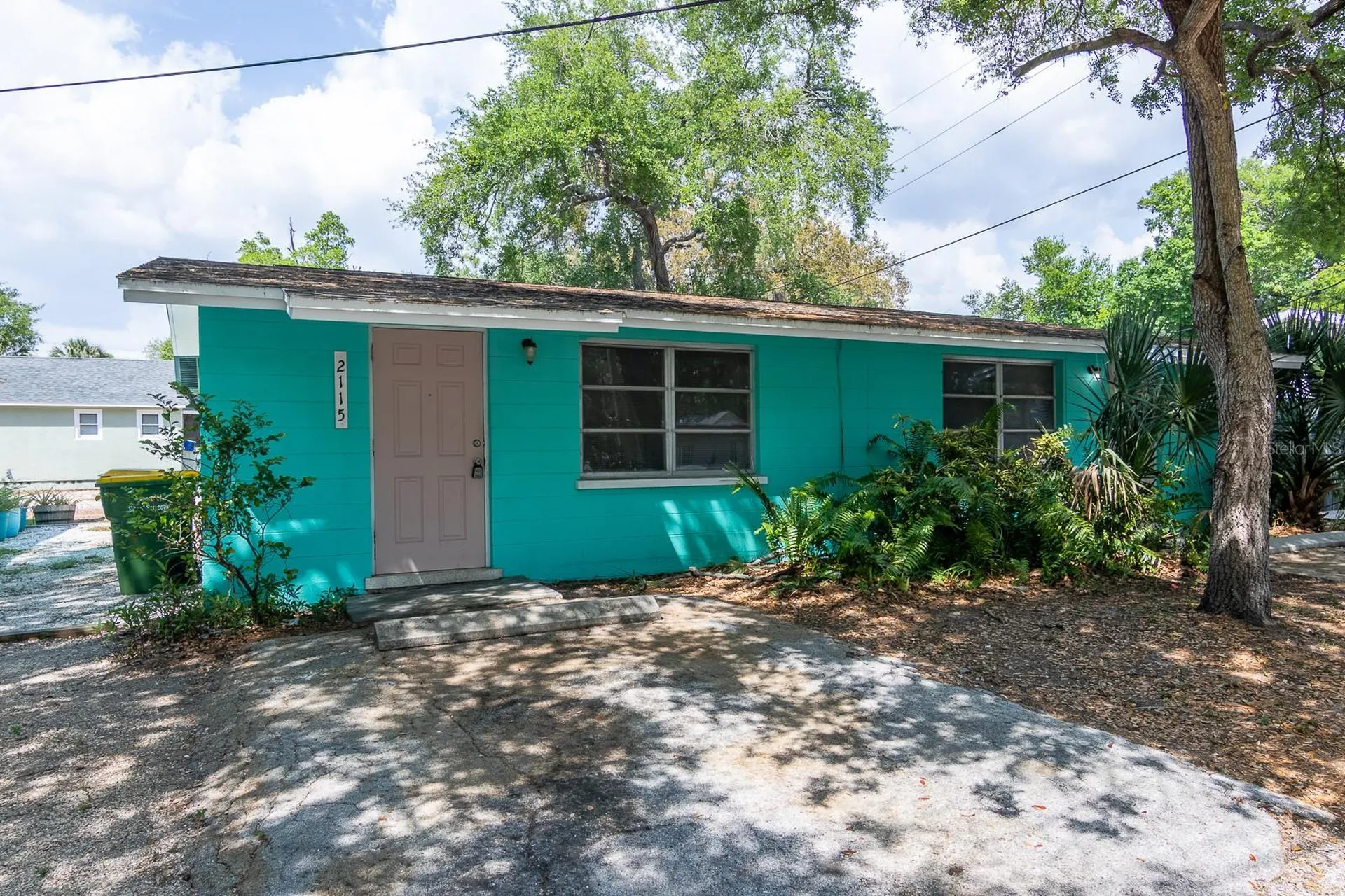 610 N East Avenue Sarasota FL 34237