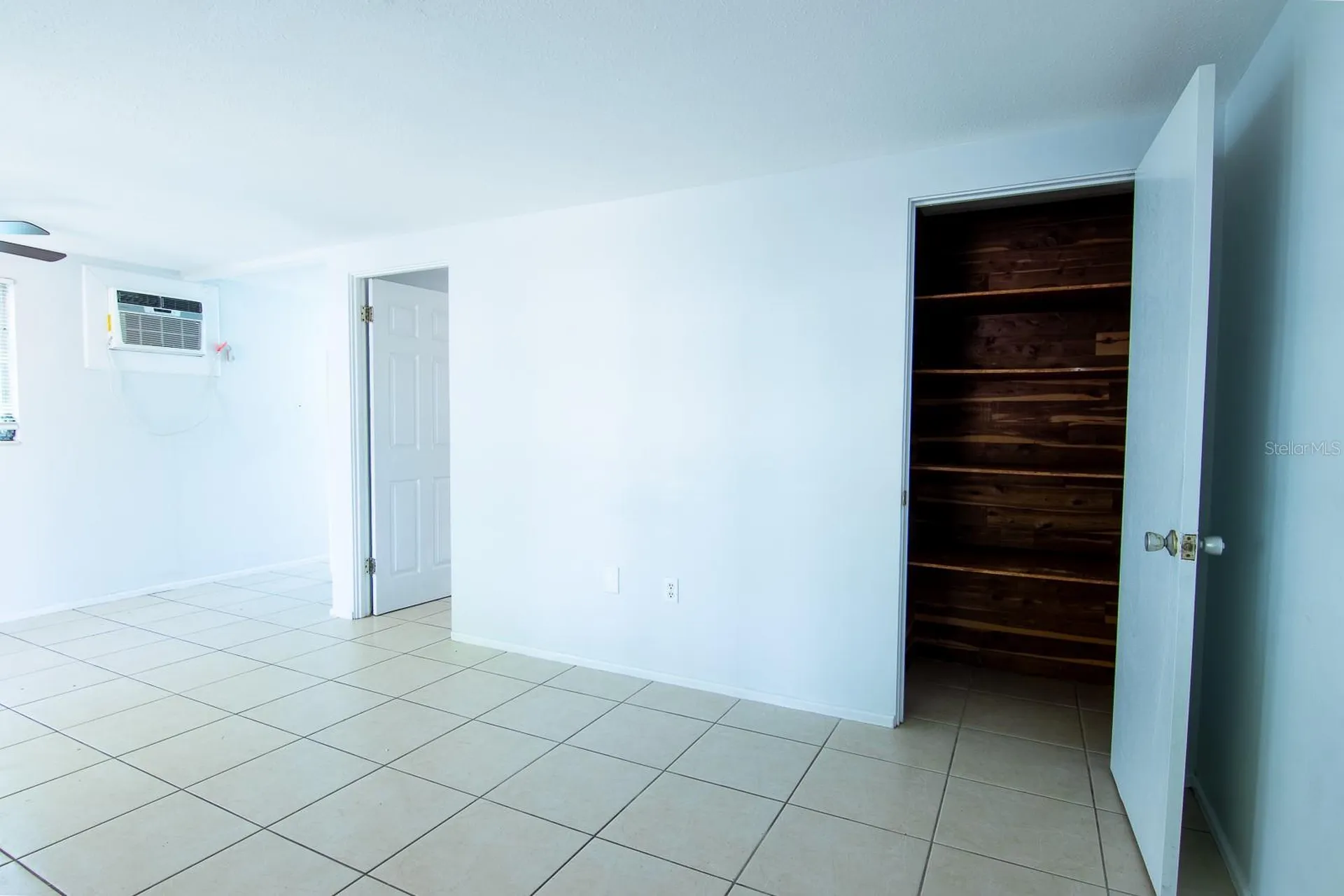610 N East Avenue Sarasota FL 34237