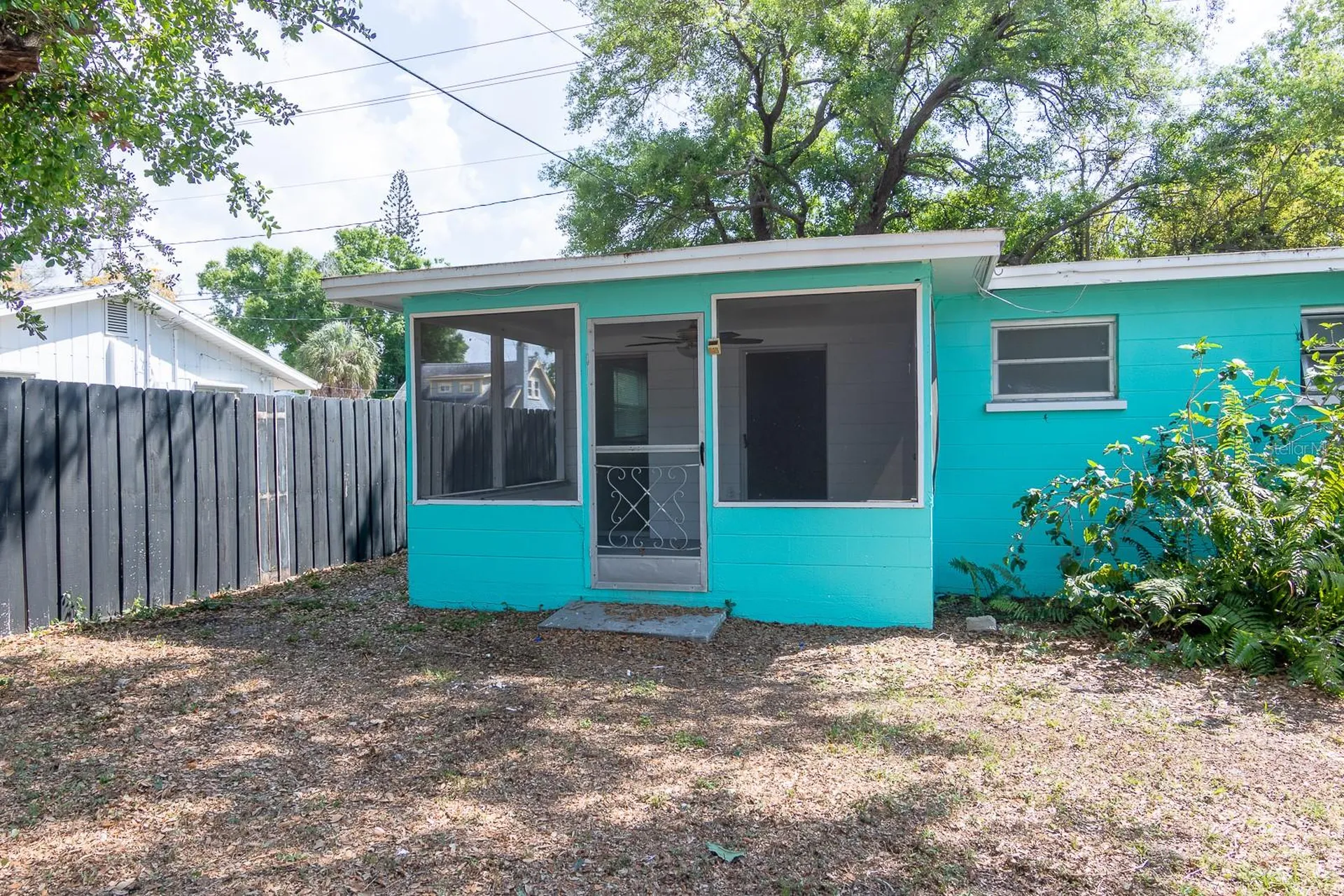 610 N East Avenue Sarasota FL 34237